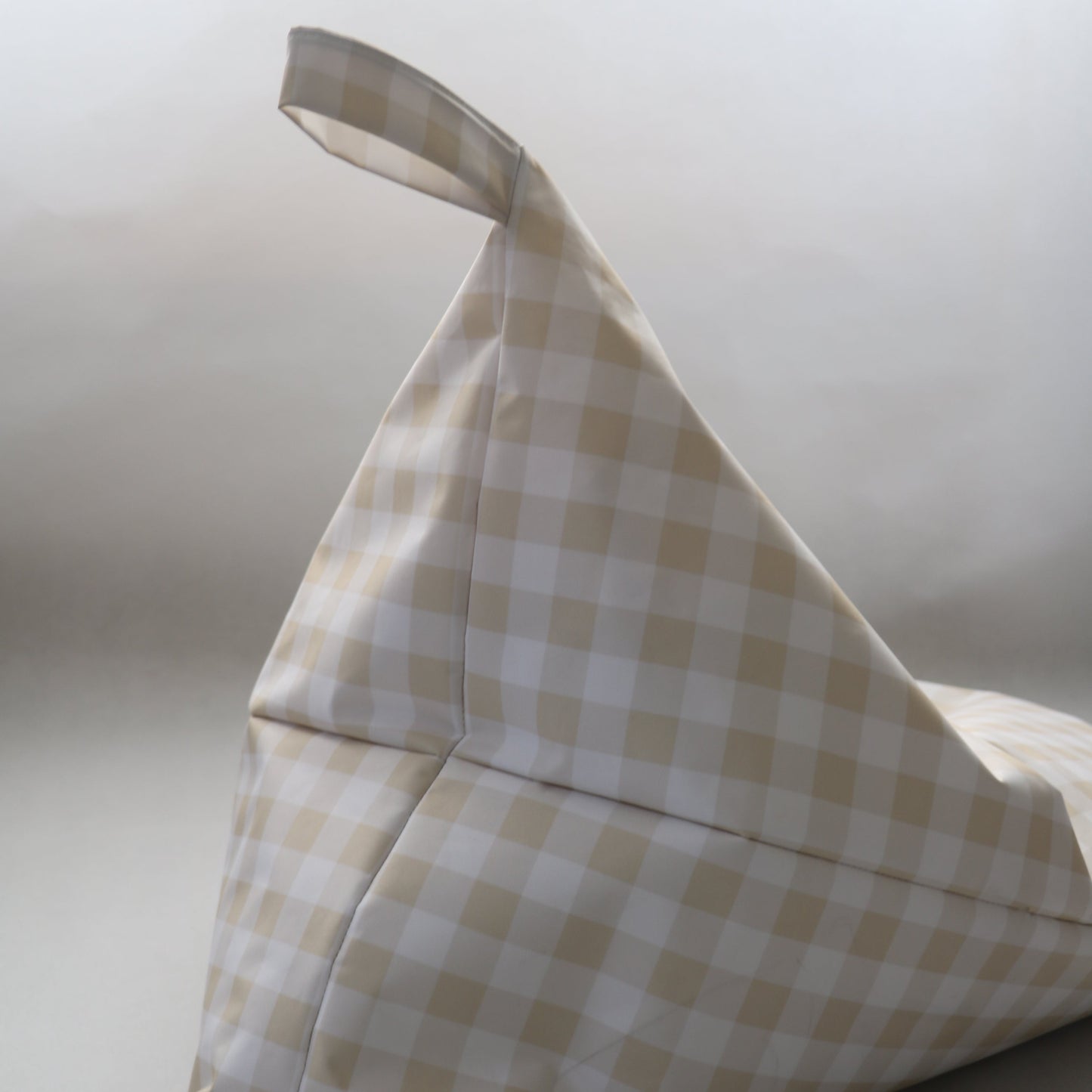 The Classic – Beige Gingham